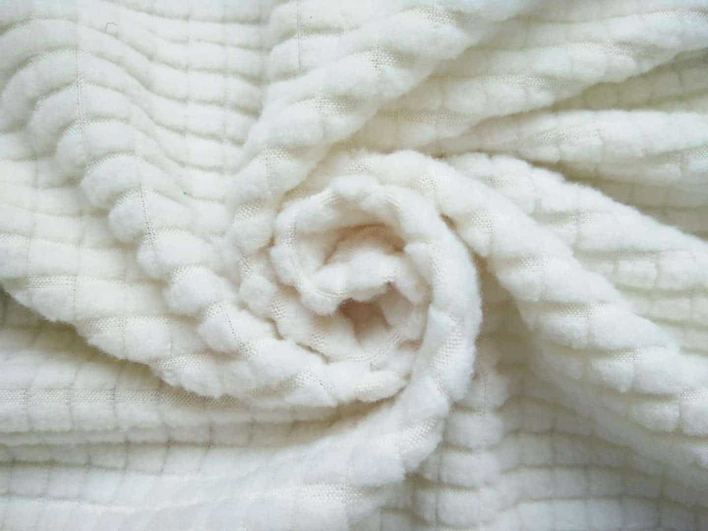 Stuhlhusse Sofia Plüsch Qualität weich und pflegeleicht, Stretch Hussen mit Gummiband für Stühle mit hoher Sitzpolsterung